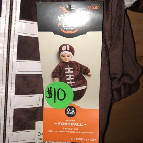 Baby Football Sunday Costume - Picture 2 of 4
